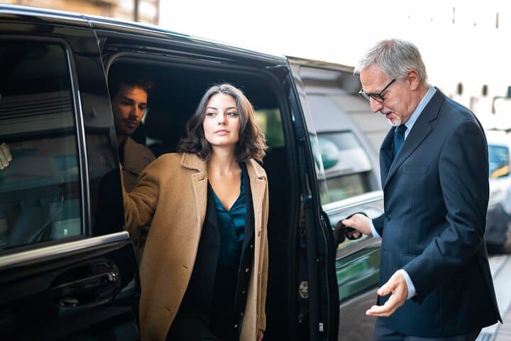 Private Taxi Transfer from Heathrow Airport to London