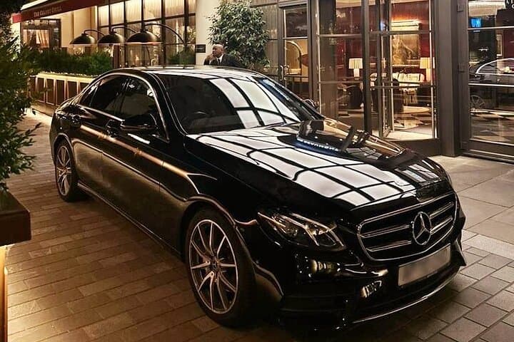 Luxury Transfer inside London - Any Hotel or Train station