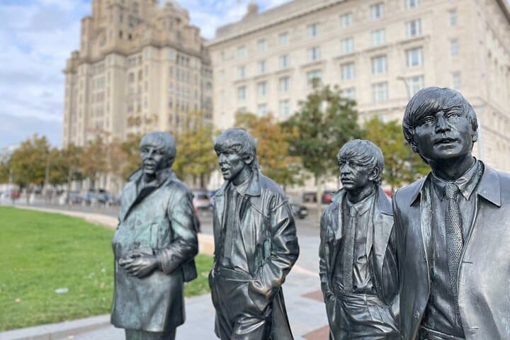 2 hours Best of the Beatles Highlights Taxi Tour of Liverpool