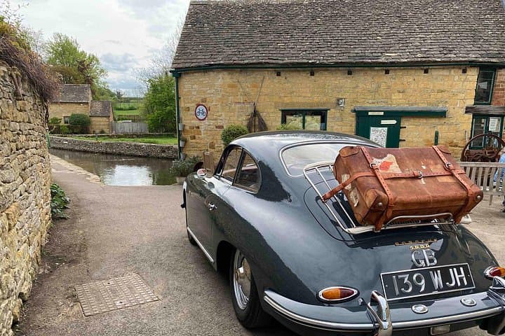 Oxford: to Cotswolds (Half Day)