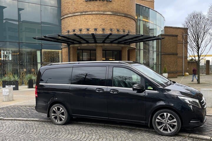 Luxury Belfast to Dublin Transfer