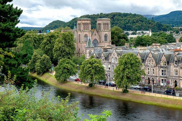 5 Day Tour to Isle of Skye, Loch Ness and Glencoe from Glasgow