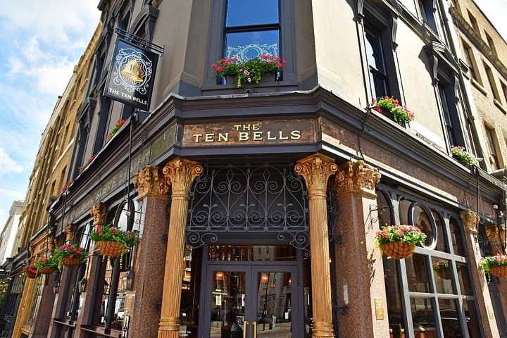 Jack The Ripper's London Smartphone Guided Walking Tour