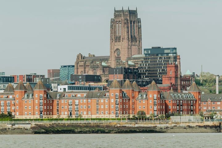 7 Hour Liverpool City Tour in Manchester