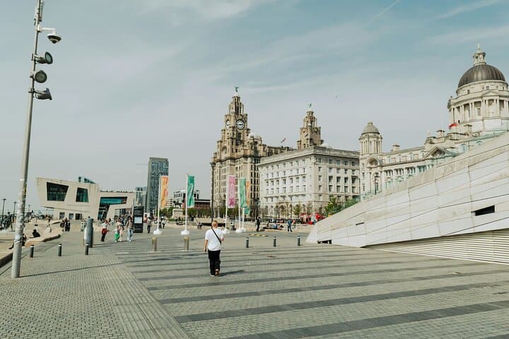 7 Hour Liverpool City Tour in Manchester