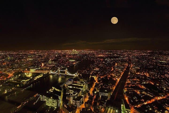 Layover London by Night Tour from Heathrow Airport