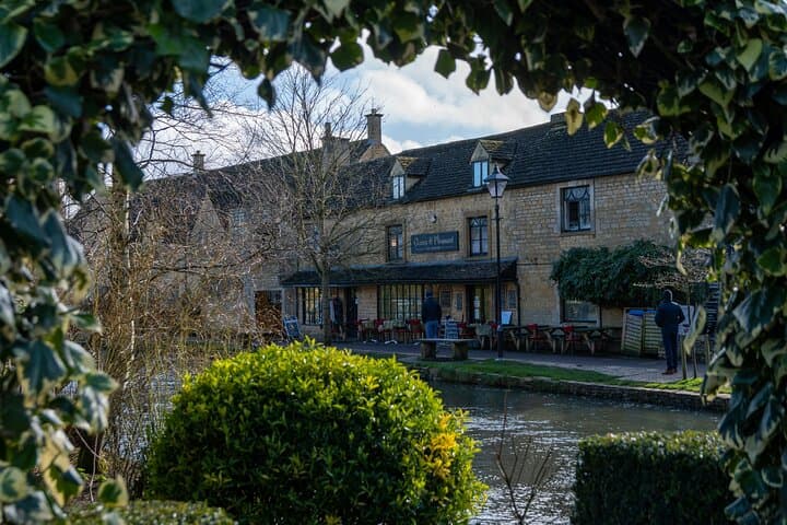 Oxford and Cotswolds Village 11 Hour Day Tour from London