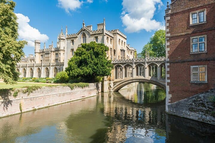 Explore Cambridge 10 Hour Day Tour from London
