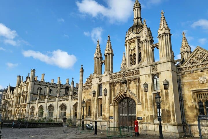 Explore Cambridge 10 Hour Day Tour from London