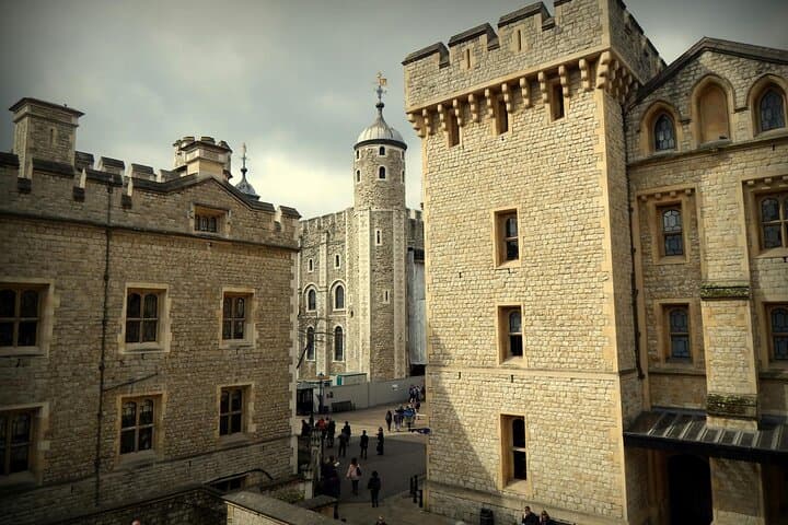 Discover London Highlights in 10 Hour City Tour
