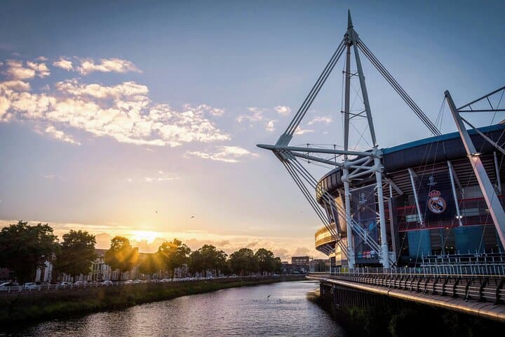Cardiff 3 Hour Orientation Tour