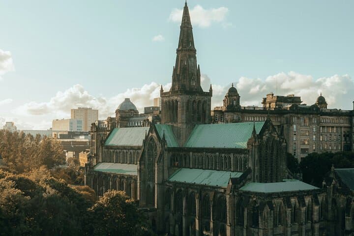 10 Hours Glasgow City Highlights Tour from Edinburgh