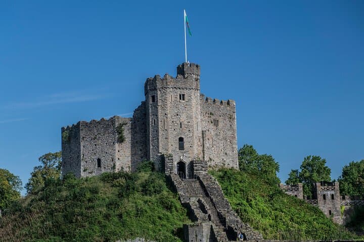 5 Hour Private Cardiff Day Tour
