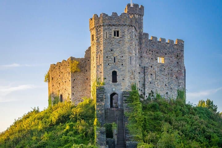 5 Hour Private Cardiff Day Tour