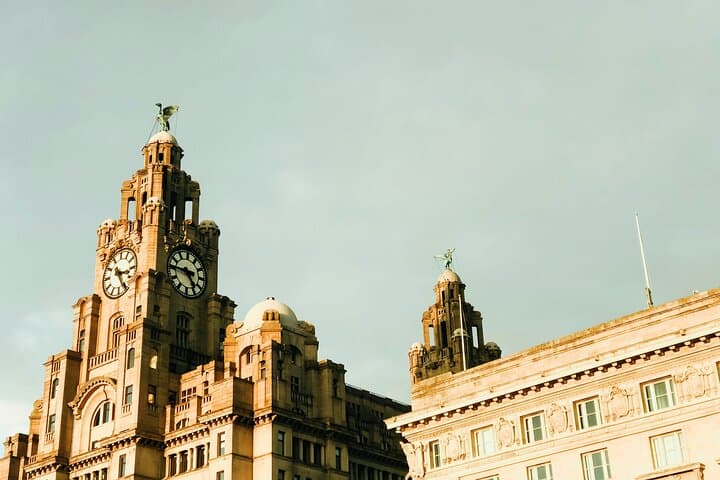 Liverpool and Manchester 12-Hour Day Tour from Birmingham