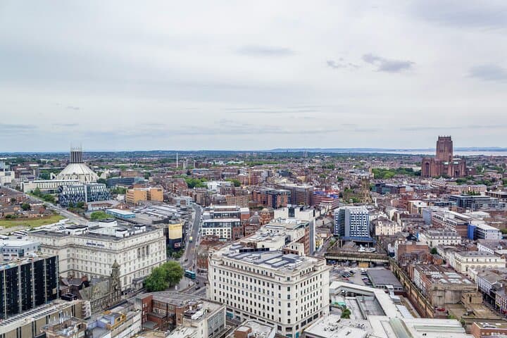 Liverpool and Manchester 12-Hour Day Tour from Birmingham