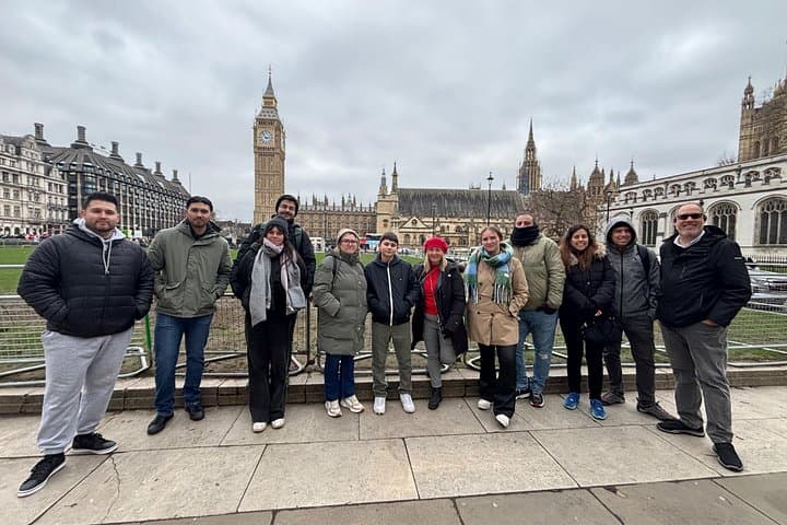 Essential tour of London and the King's Guard