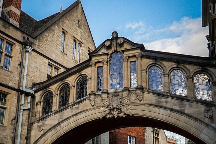Stonehenge and Oxford Day Tour from London Including Admission