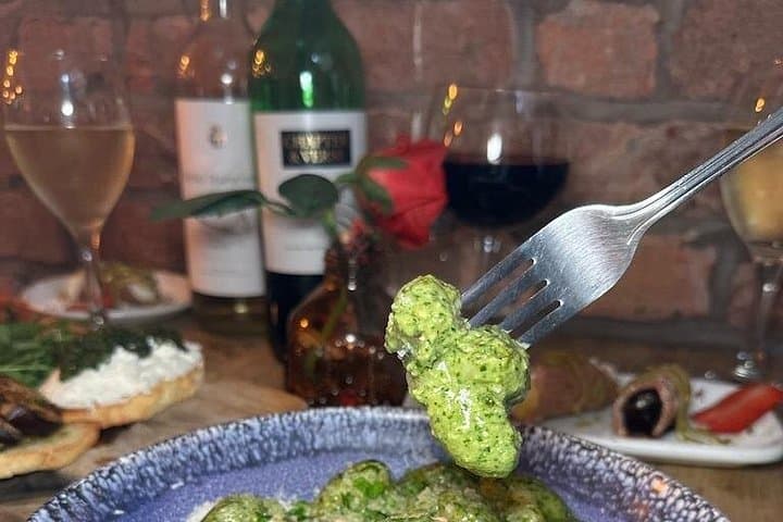 90 minutes Unlimited Wine Dinner