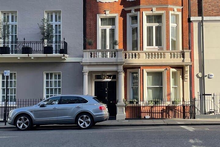 Self Guided Audio Tour in London's Automotive Heritage