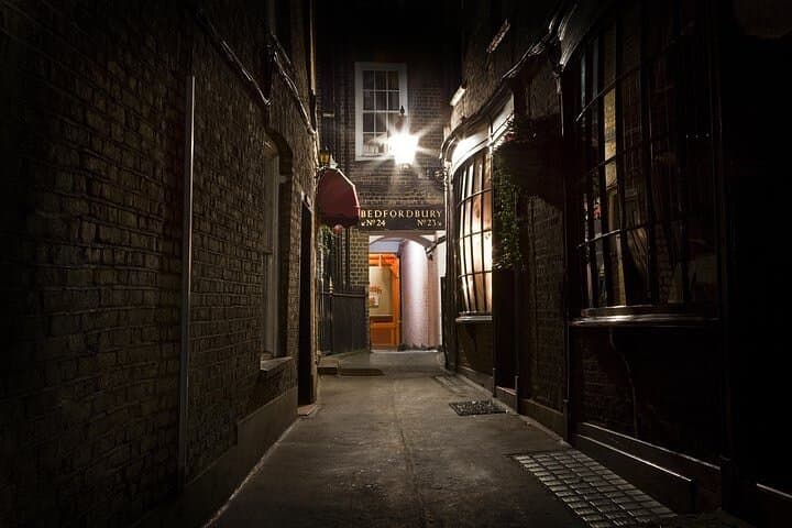 London Jack the Ripper Guided Tour with Ripper-Vision
