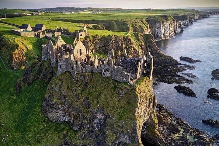 Private Tour of Giants Causeway and Antrim Coast From Belfast