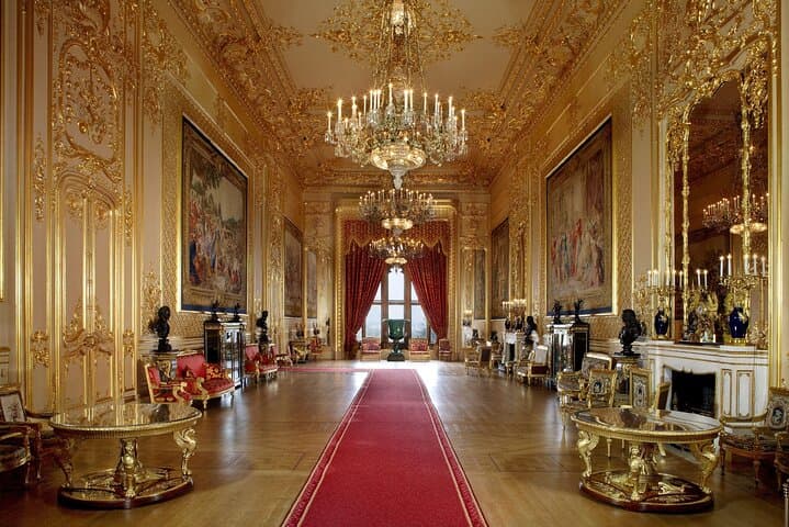 Windsor Castle, Stonehenge & Bath Private Tour