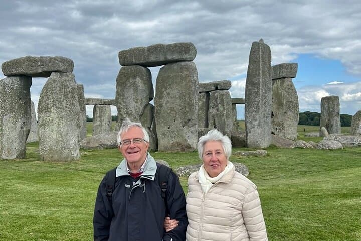 Stonehenge Private Car Tour - Self Guided with Chauffeur