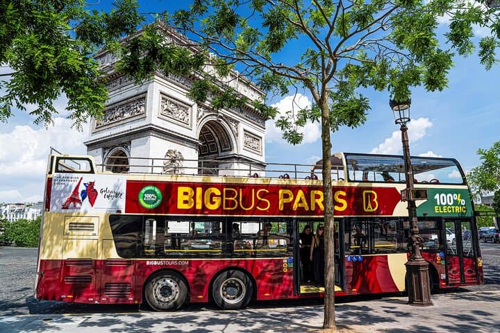 Paris by Rail with Sightseeing Bus and River Cruise