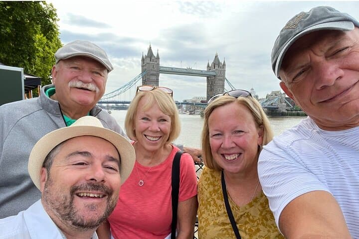Royal London Grand Tour with Chauffeur and Guide