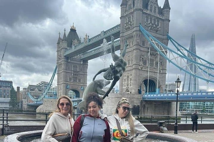 Royal London Grand Tour with Chauffeur and Guide