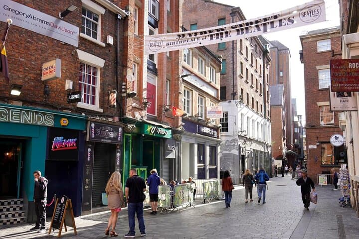 Explore Bristol in 60 minutes with a Local - Private Tour
