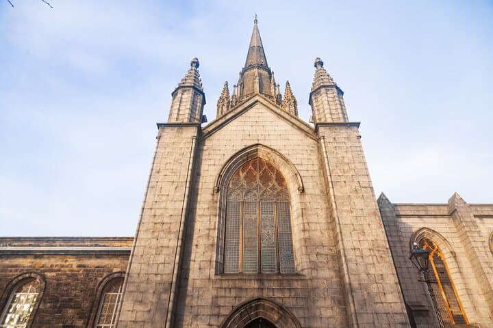 Explore Aberdeen in 90 minutes with a Local - Private Tour