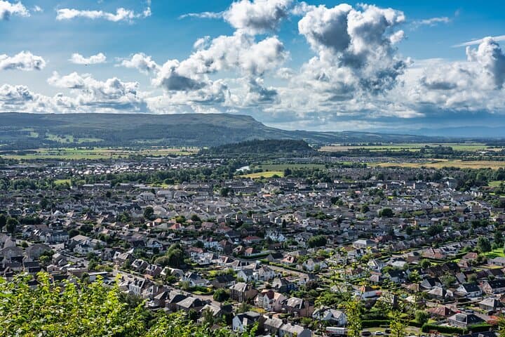Explore Stirling in 90 minutes with a Local - Private Tour
