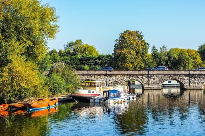 Stratford-upon-Avon in 90 minutes with a Local - Private Tour