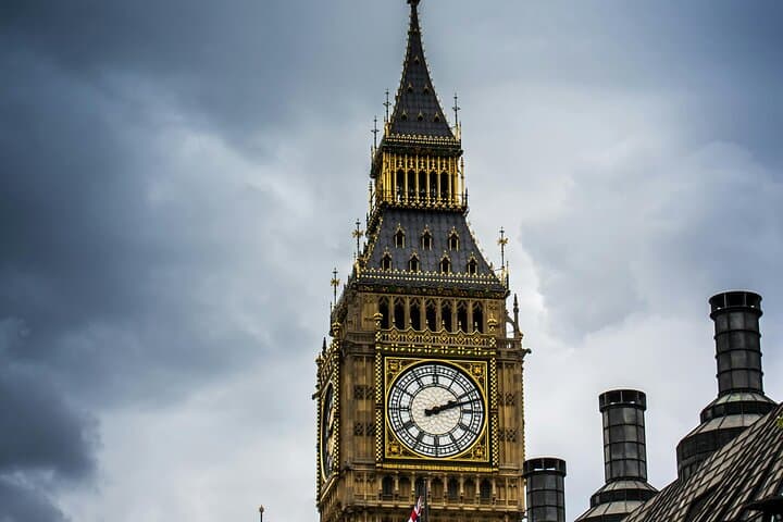 London's Top Sights Private Tour with Blue Badge Tour Guide