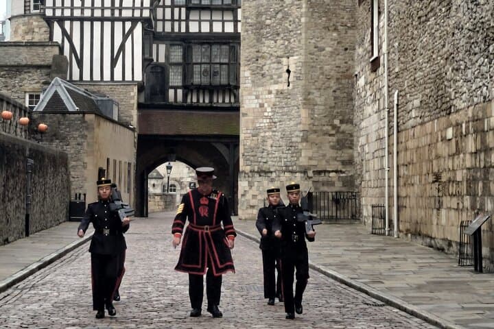 Tower of London and Tower Bridge Private Tour