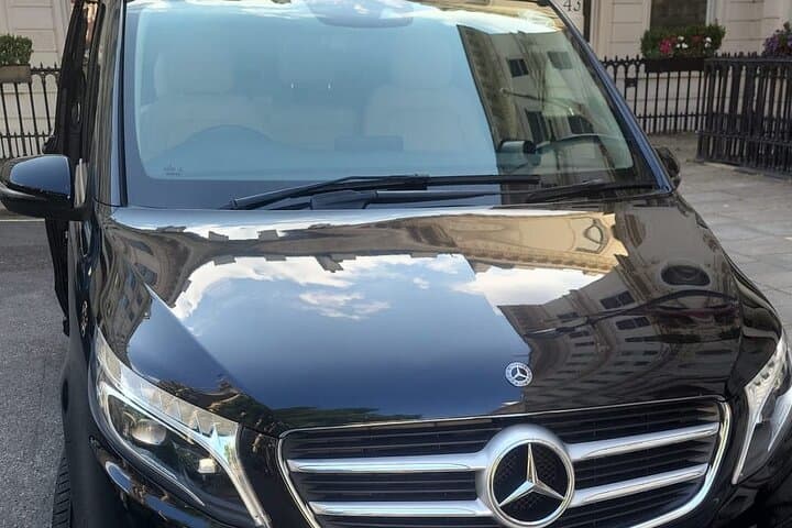 London Airports or Central London to Southampton Private Transfer