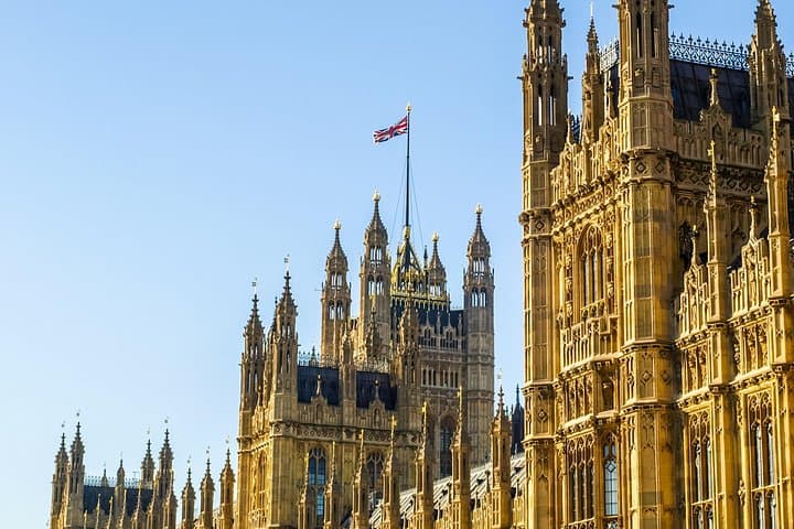 Explore London in 90 minutes with a Local - Private Tour