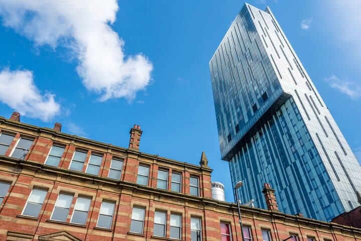 Explore Manchester in 60 minutes with a Local - Private Tour