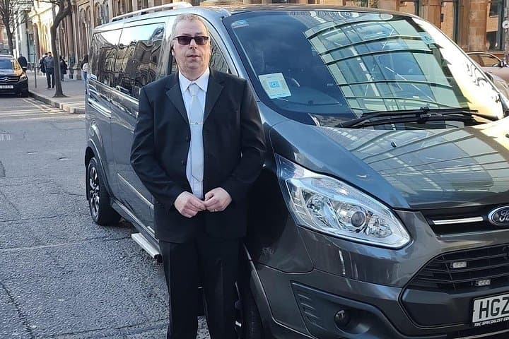 Belfast Famous Black Taxi Tour