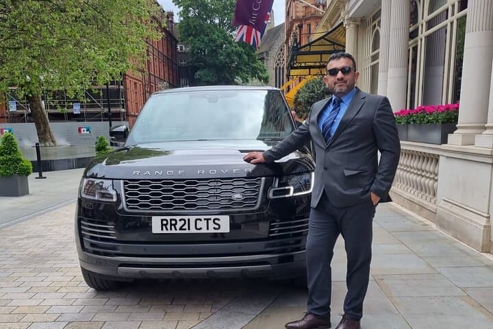 Private Car Chauffeur Service Transfer Gatwick Airport to London