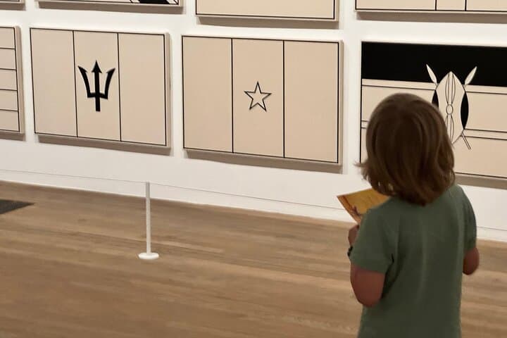 Kid-friendly Tate Modern Art Gallery Guided Tour in London