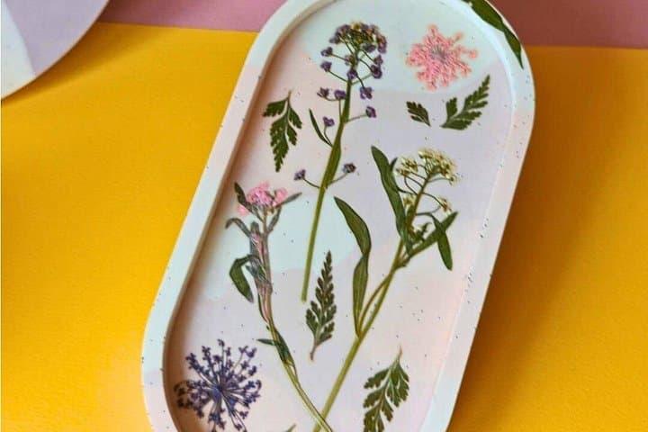 Eco-Resin Workshop - Fun Craft Experience in Edinburgh