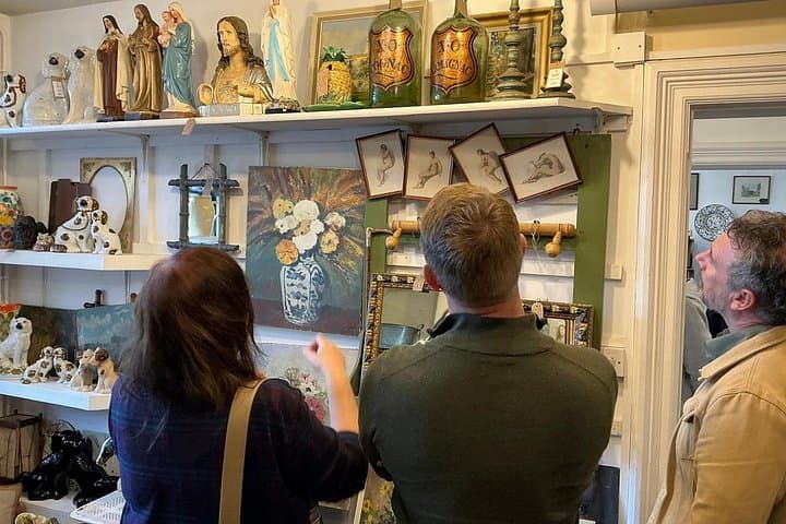 Arundel Foraging Antiques Walking Tour