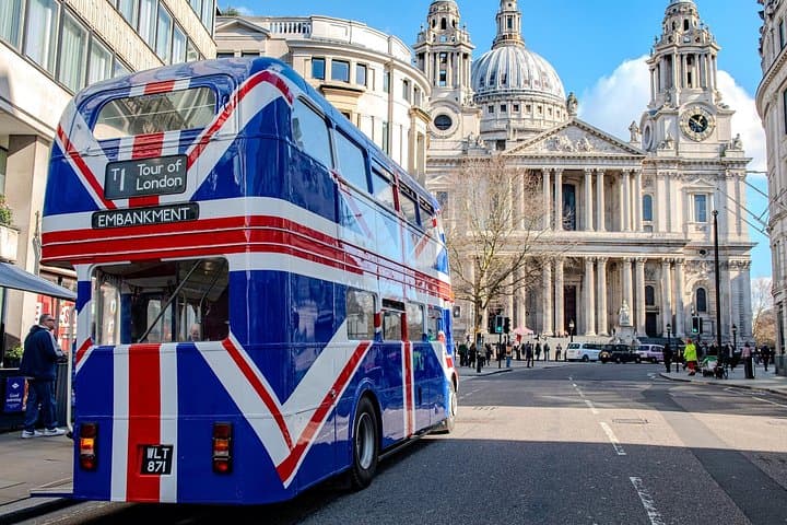 London: Great British Afternoon Tea Bus Tour