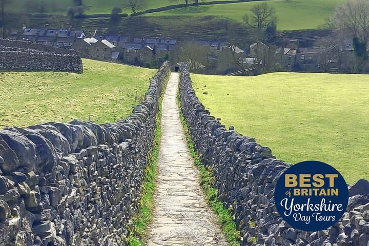 Optional walk to Linton Waterfalls