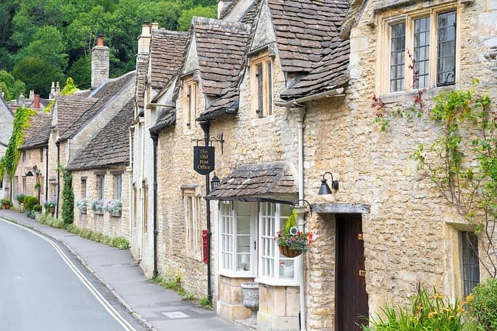 Pretty little Castle Combe