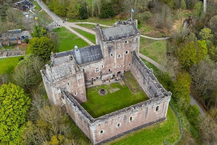 Doune Castle (Castle Leoch)