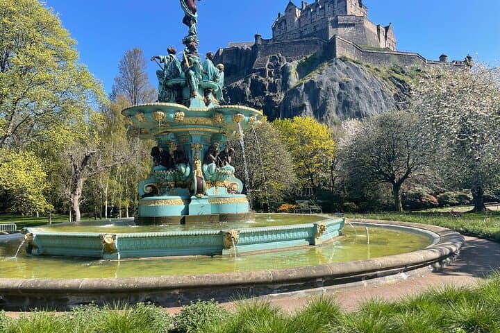 Edinburgh City (Scotland) Private Group Day Trip up to 6 people